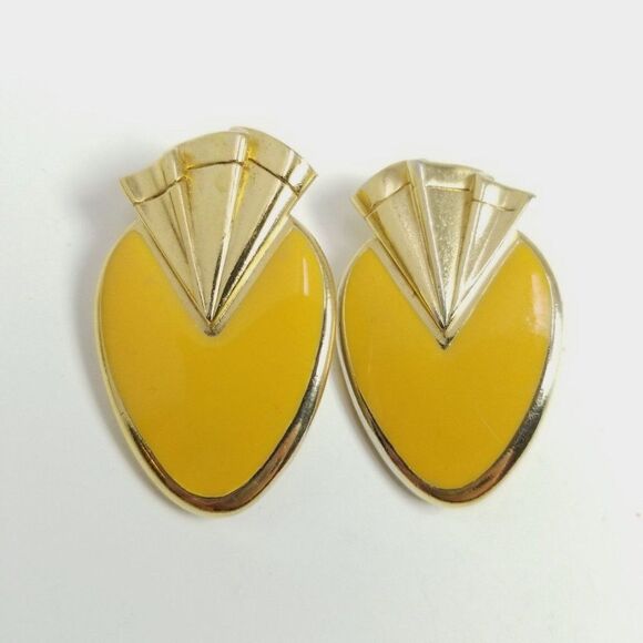 Vintage Yellow Enamel and Gold Tone Fan Shaped Oval Stud 80s Style Earrings - Picture 1 of 6